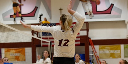 21 Kills from Banks Sends Molloy to Second-Straight ECC Championship Game
